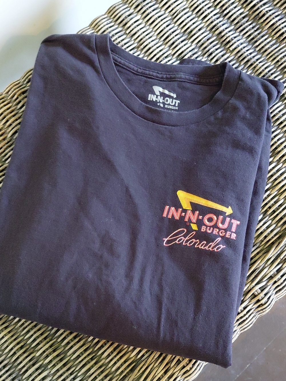 In-N-Out Burger Colorado Tee - Picture 10 of 10